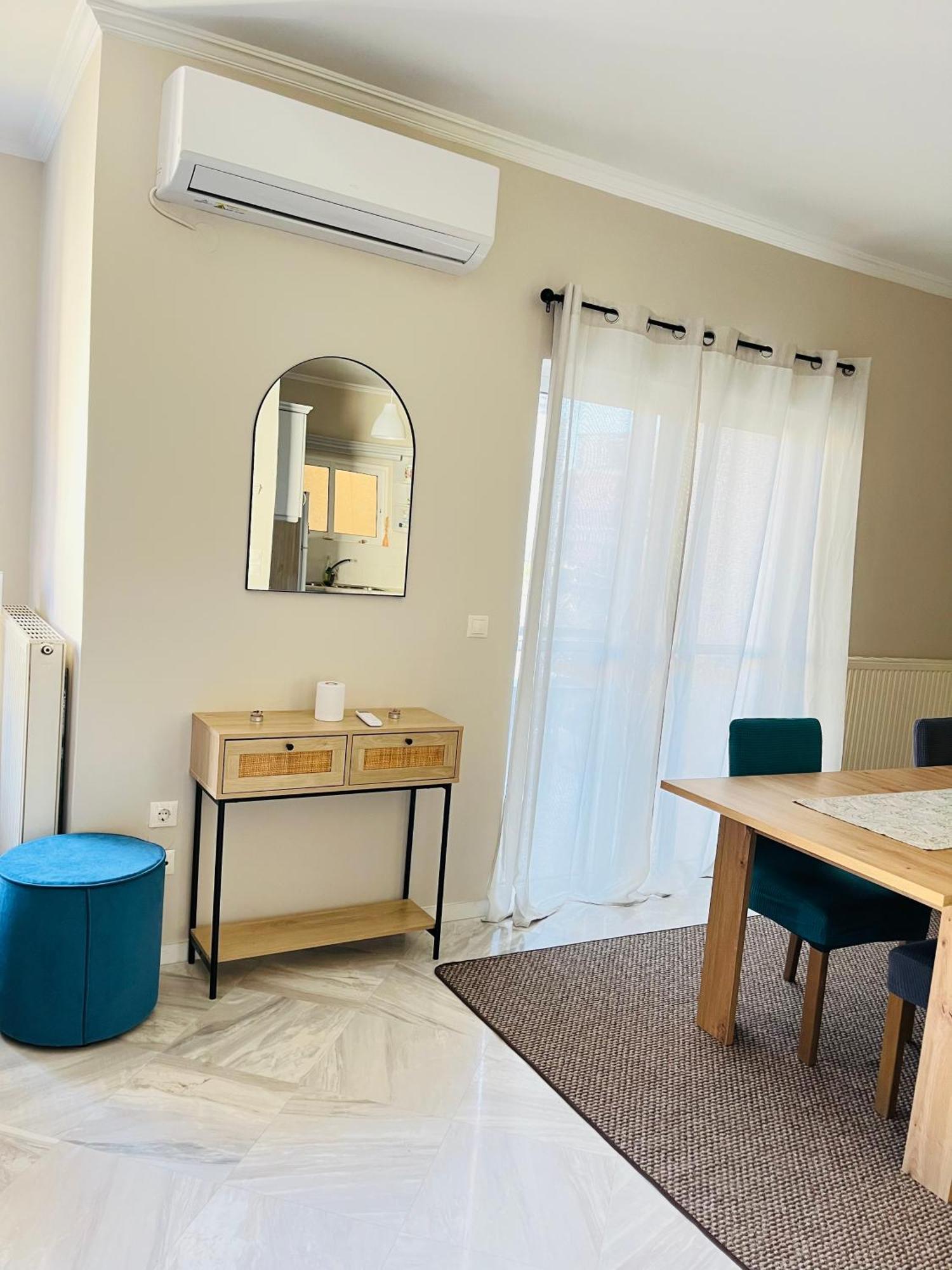 Central Family Apartment Превеза Экстерьер фото